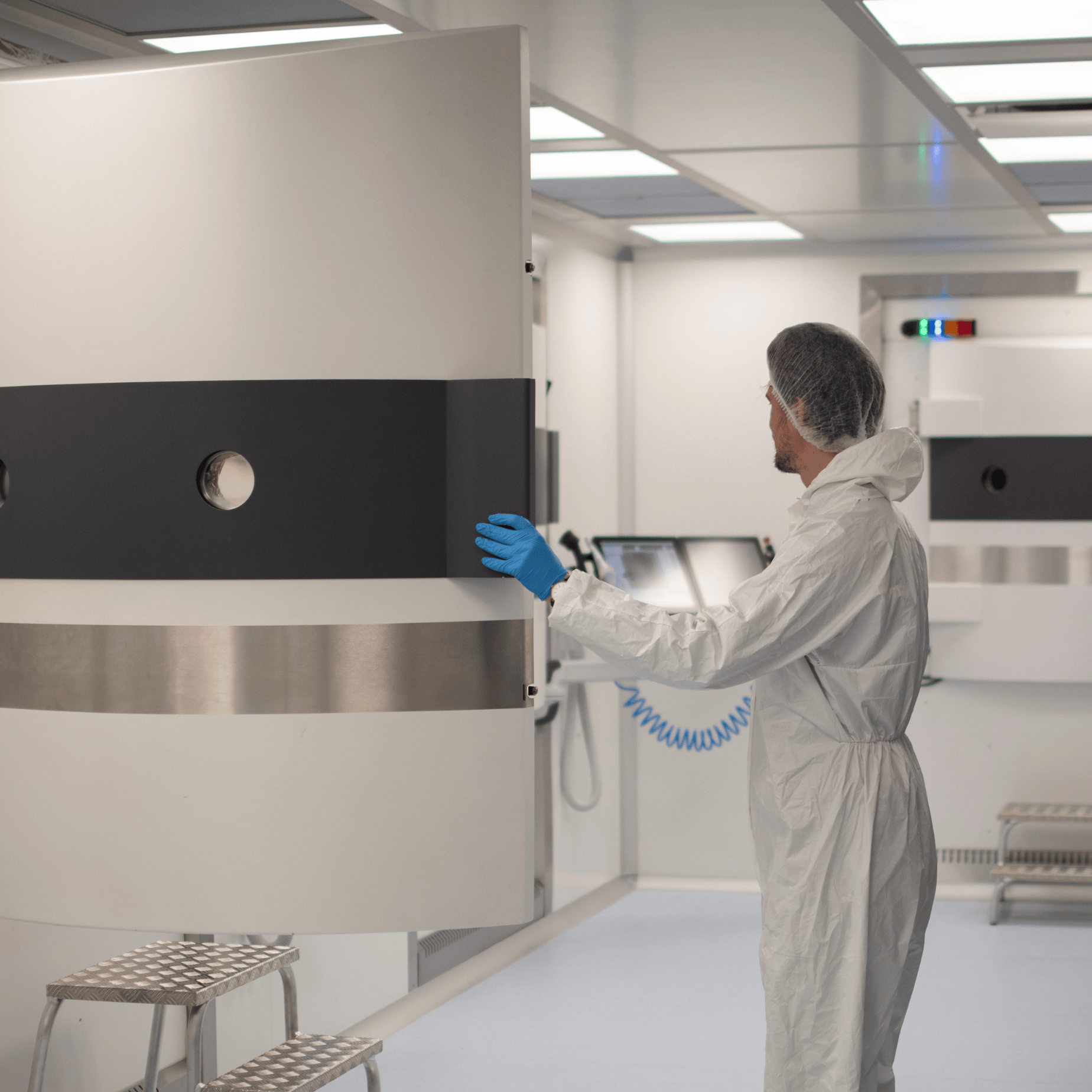 ion beam sputtering coating chamber